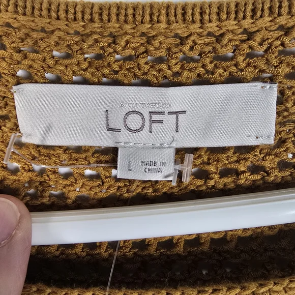 NWT Loft Women's Mustard Crochet Top with Black Trim Size L Ruffled Sleeve - Picture 7 of 11